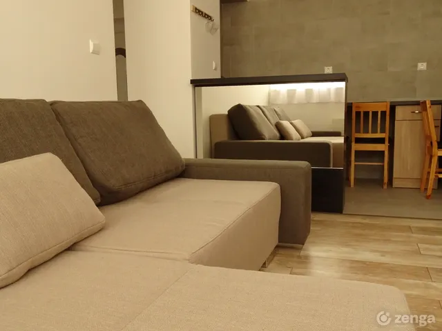 Kiadó lakás Esztergom, Táti út 61. 53 nm