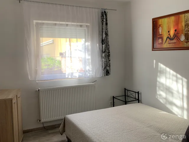 Kiadó lakás Esztergom, Szentgyörgymező 40 nm