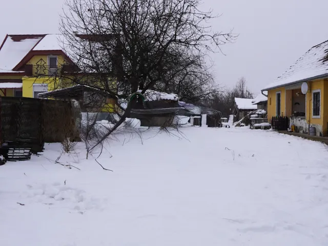 Eladó telek Szigetszentmiklós 700 nm