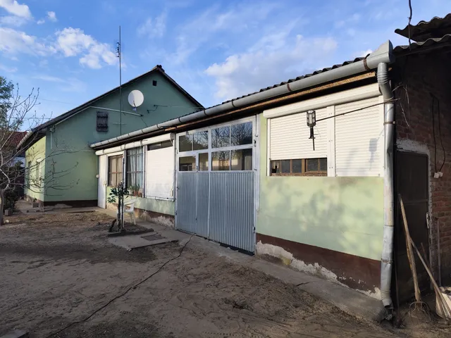 Eladó ház Hajdúsámson 90 nm