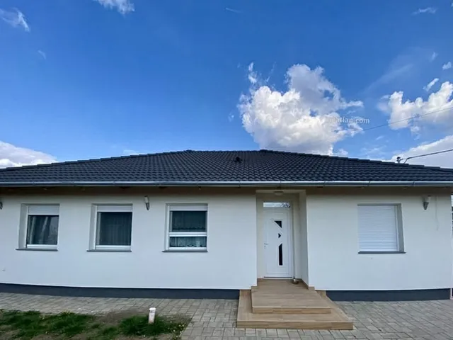 Eladó ház Tököl 96 nm