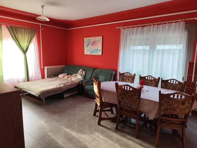 Eladó ház Hajdúsámson 90 nm