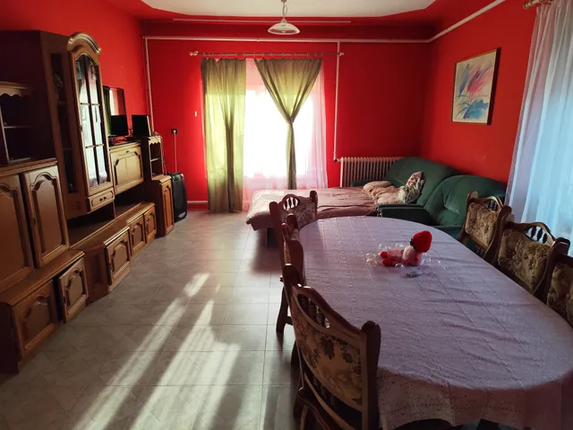 Eladó ház Hajdúsámson, Kossuth utca 90 nm