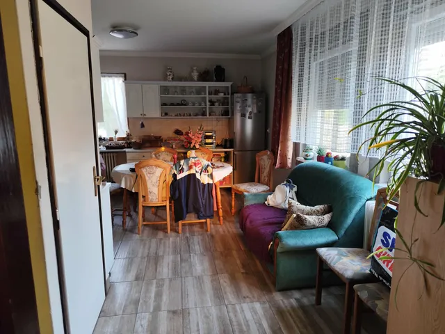 Eladó ház Hajdúsámson 180 nm