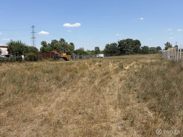 Eladó telek Dabas 3610 nm