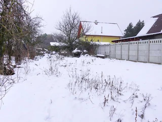 Eladó telek Szigetszentmiklós 700 nm