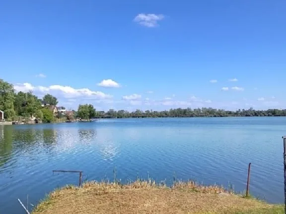 Eladó nyaraló Szigetszentmiklós 38 nm