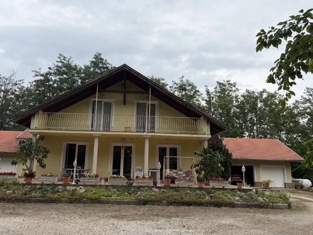 Eladó ház Újlengyel 290 nm