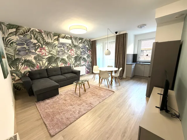 Eladó lakás Budapest VIII. kerület, Corvin negyed 43 nm