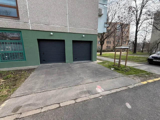 Eladó garázs Budapest IX. kerület, Középső Ferencváros 27 nm