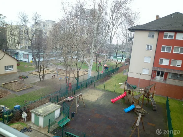 Eladó lakás Debrecen, Belváros 33 nm