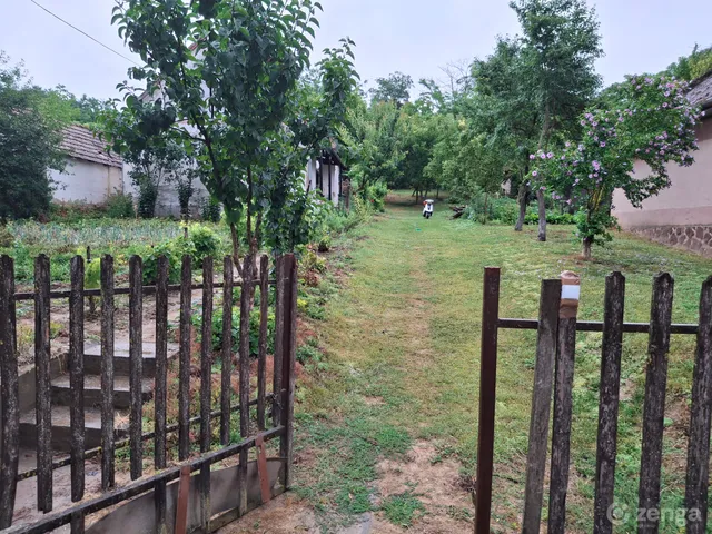 Eladó ház Nak 80 nm