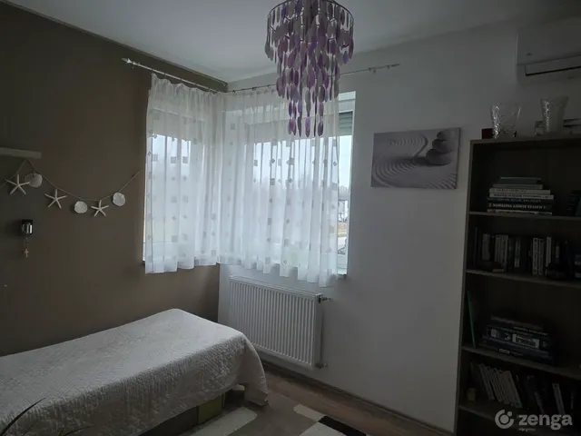 Eladó lakás Győr, Pinnyéd 80 nm