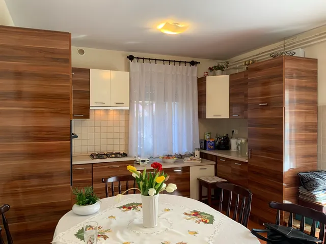 Eladó ház Vác 232 nm