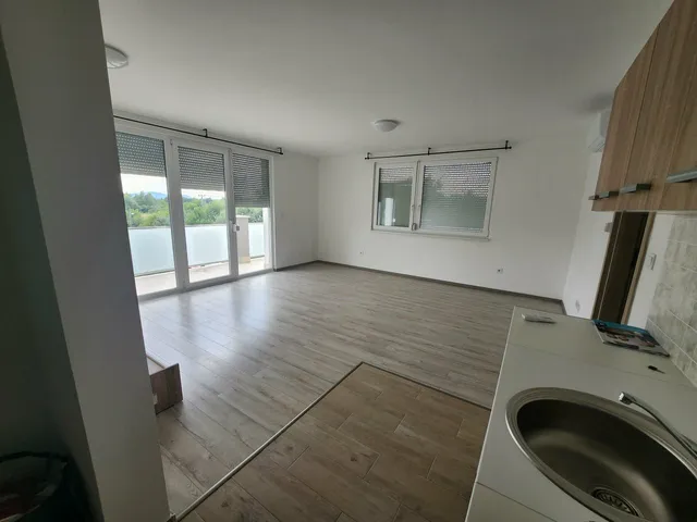 Kiadó lakás Göd 70 nm