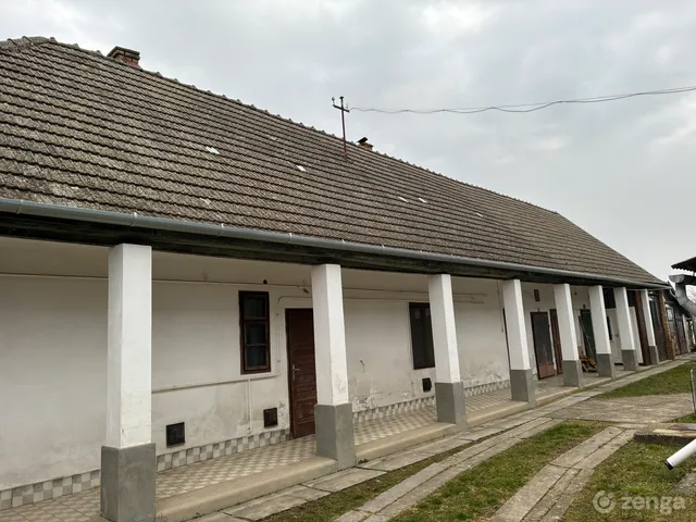 Eladó ház Harta 103 nm