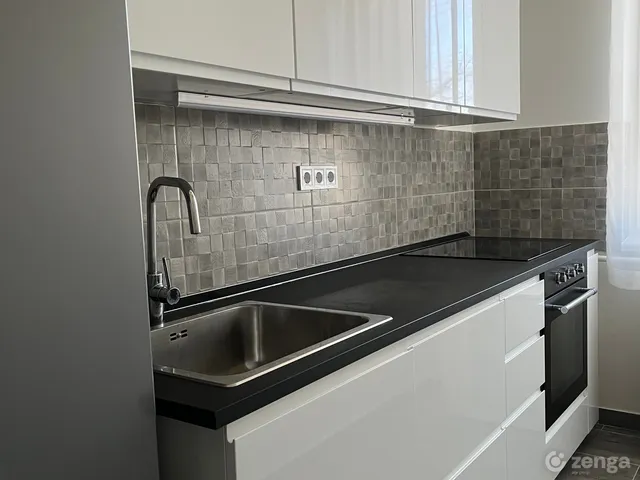 Kiadó lakás Debrecen, Füredi utca 15 43 nm