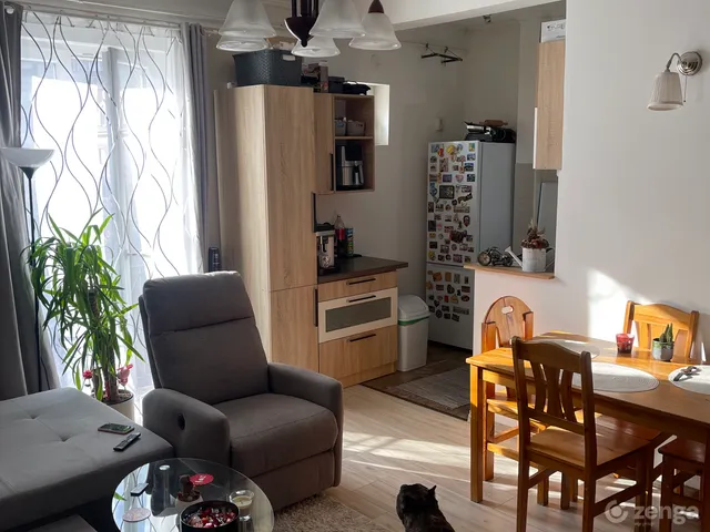 Eladó lakás Dunaújváros, Belváros 49 nm