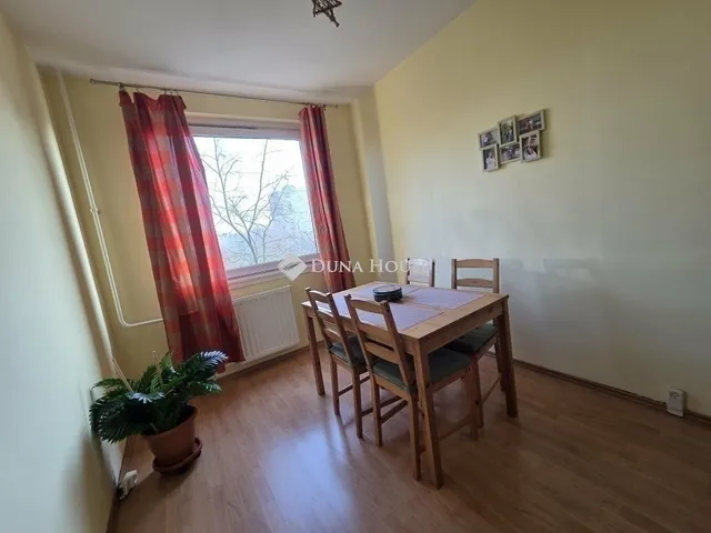 Eladó lakás Szeged 60 nm