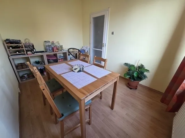 Eladó lakás Szeged 60 nm