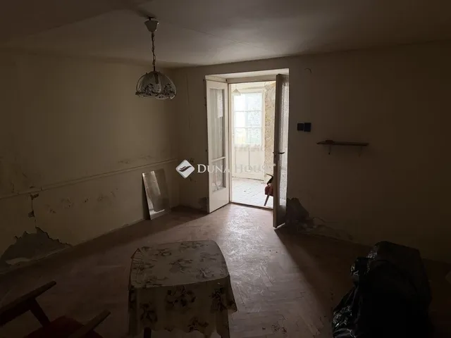 Eladó lakás Szeged, Móraváros 30 nm