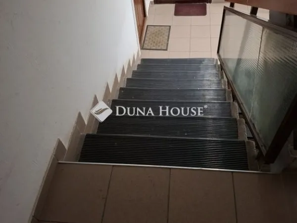 Eladó lakás Szeged 68 nm