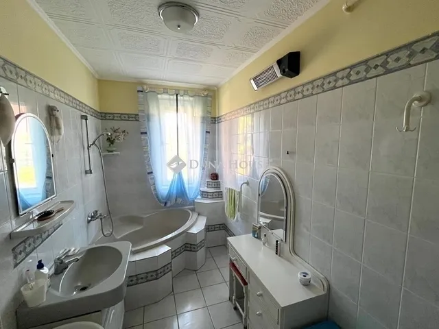 Eladó lakás Szeged 66 nm