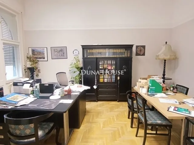 Eladó lakás Szeged 126 nm