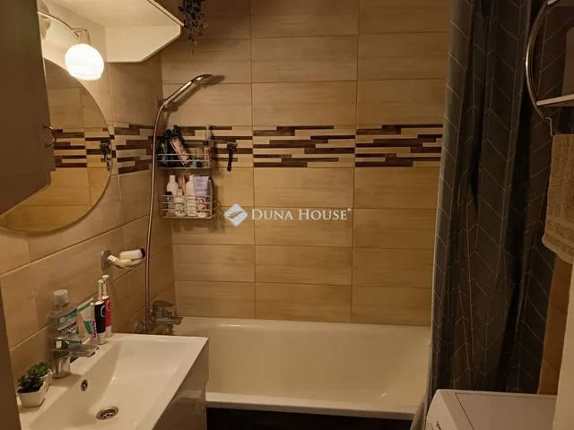 Eladó lakás Szeged 77 nm