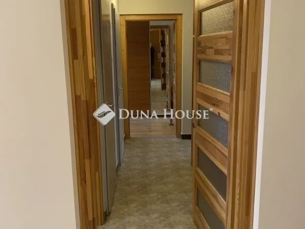 Eladó lakás Szeged 77 nm