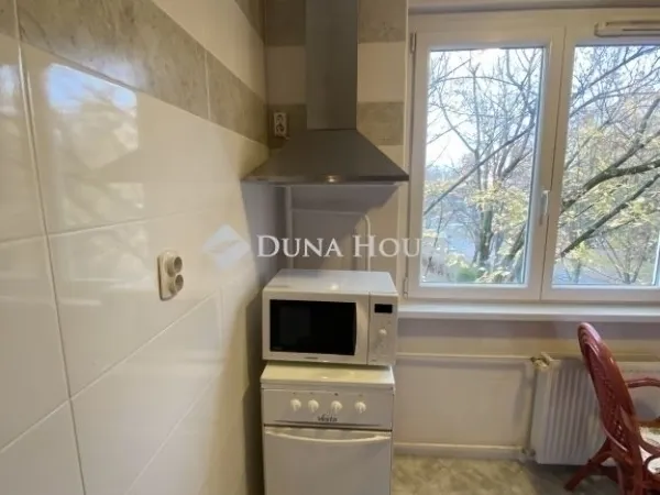 Eladó lakás Szeged 77 nm