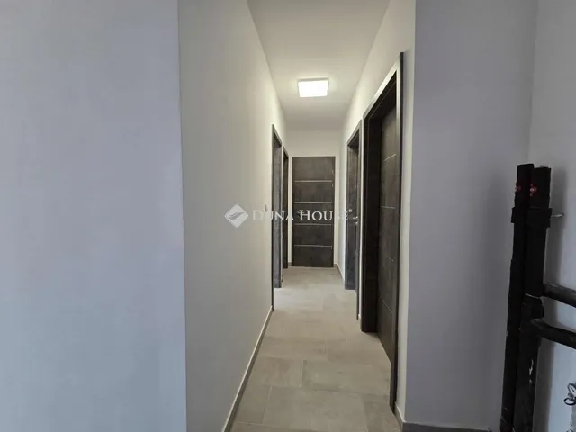 Eladó lakás Szeged 103 nm