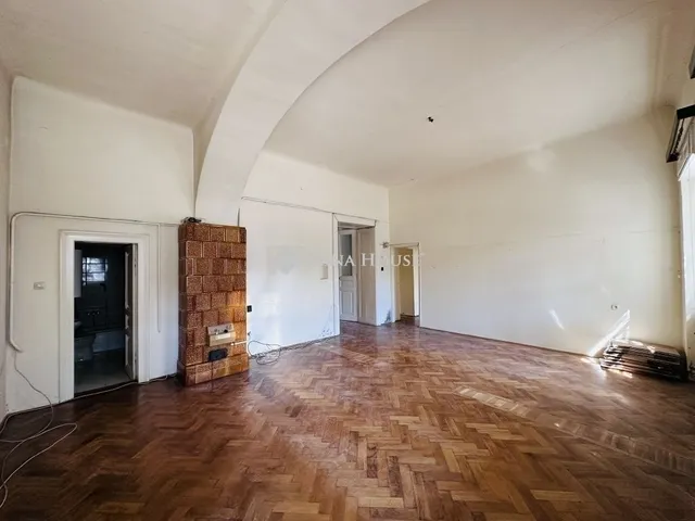 Eladó lakás Szeged 123 nm