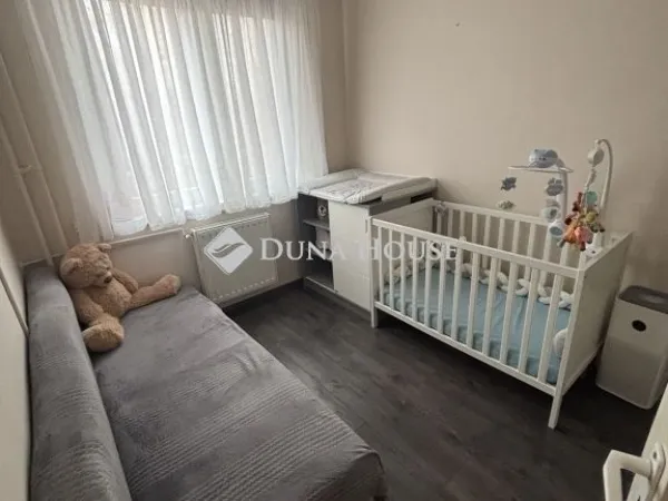 Eladó lakás Szeged 60 nm