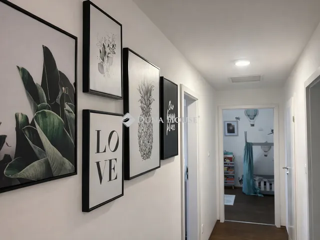 Eladó lakás Szeged 90 nm