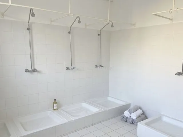 Kiadó kereskedelmi és ipari ingatlan Petőfibánya 1124 nm