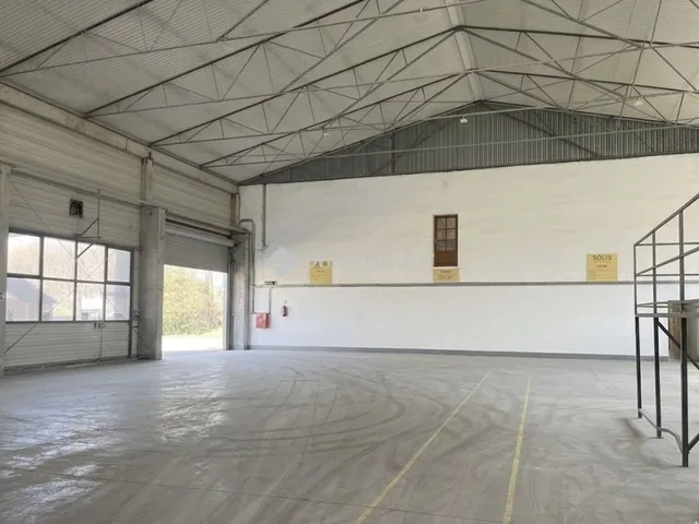 Kiadó kereskedelmi és ipari ingatlan Petőfibánya 1124 nm