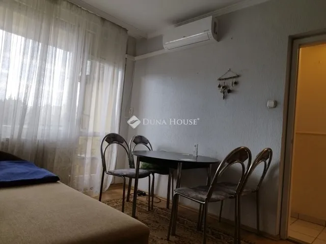Eladó lakás Szeged 64 nm