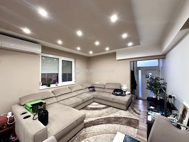 Eladó ház Hódmezővásárhely 189 nm