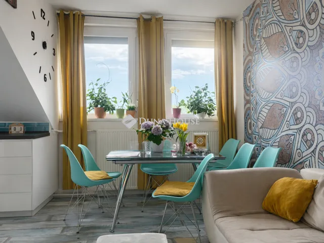 Eladó lakás Békéscsaba, Penza-lakótelep 79 nm