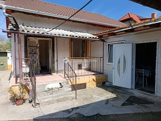 Eladó ház Szeged, Petőfitelep 99 nm
