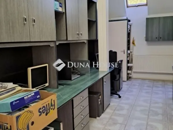 Eladó kereskedelmi és ipari ingatlan Mindszent 406 nm