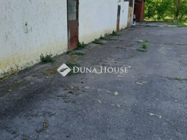 Eladó kereskedelmi és ipari ingatlan Mindszent 3100 nm