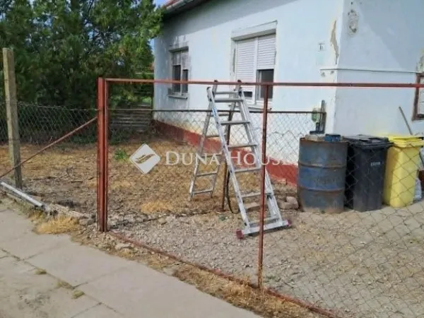 Eladó ház Szegvár 68 nm