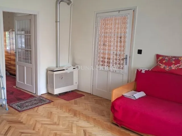 Eladó nyaraló Szeged, Petőfitelep 59 nm
