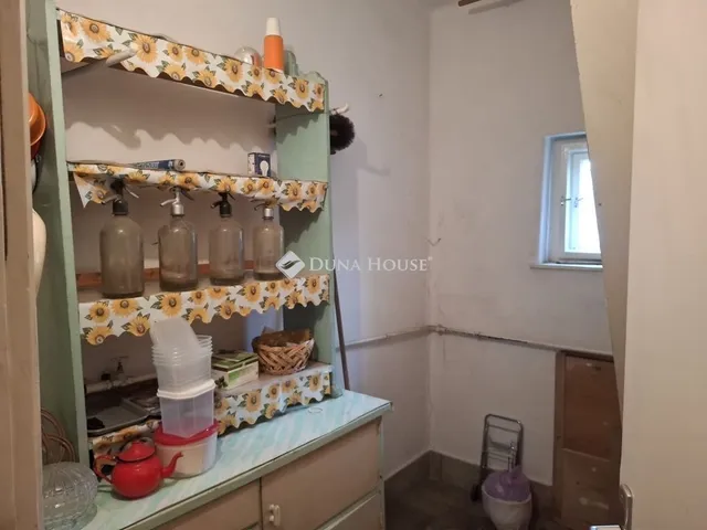 Eladó nyaraló Szeged, Petőfitelep 59 nm