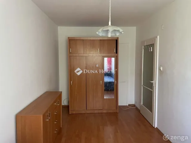 Eladó lakás Szeged 72 nm