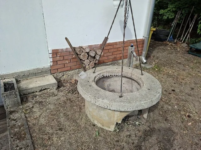 Eladó nyaraló Szeged 114 nm