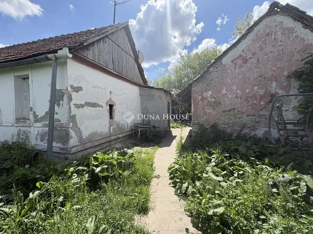Eladó mezőgazdasági ingatlan Szeged 65 nm