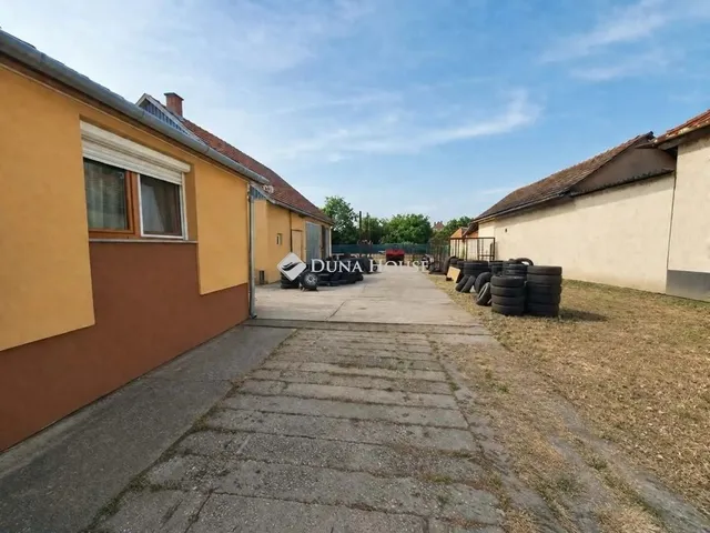 Eladó ház Hódmezővásárhely 140 nm